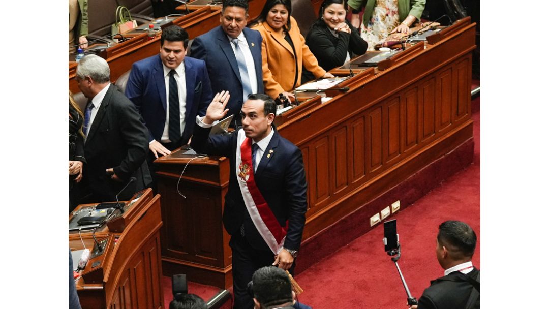 Ìgbìmọ̀ Àṣòfin Peru Ti Yọ Ààrẹ Kúrò Nípò, Ti Ṣèrántí Alágbaṣepọ̀ Àṣòfin Gẹ́gẹ́ Bí Arìnnàkò Tuntun