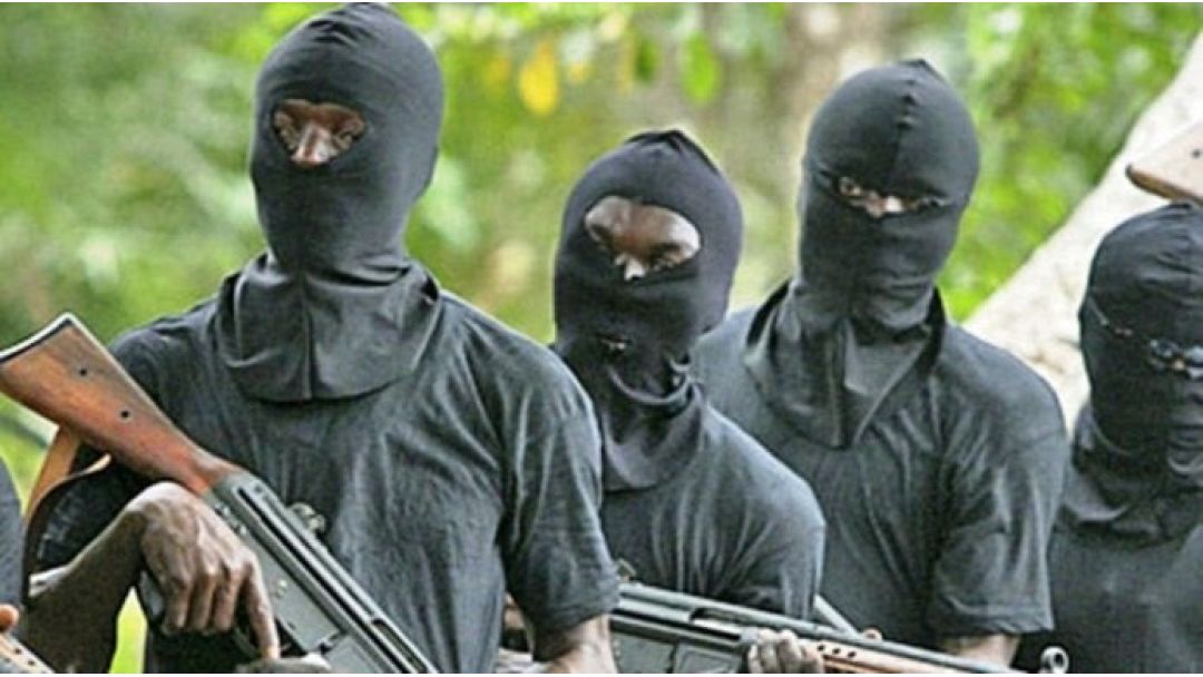 Gunmen Shoot Butcher Dead Inside Lagos Barracks Market