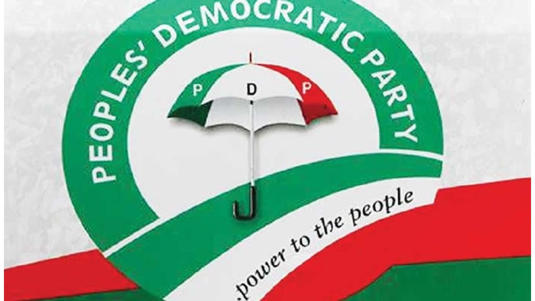 Lamido, Turaki na Makarfi na-agba ọsọ isi PDP tupu nzukọ ukwu nke òtù ahụ