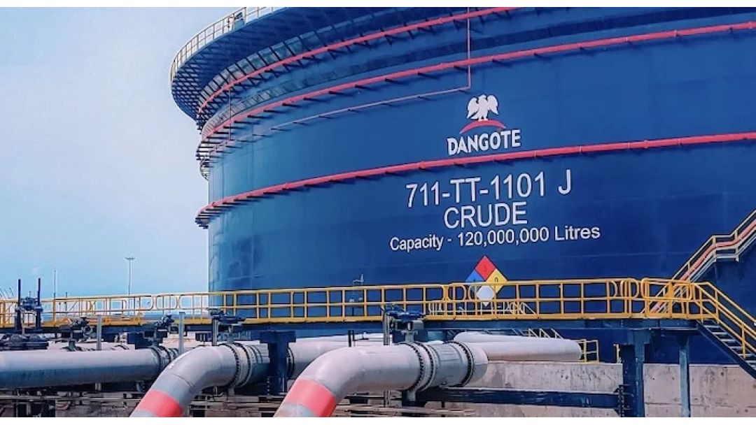 Featured image: Matatar Dangote Ta Rage Farashin Fetur da Naira 75 Kan Kowace Lita
